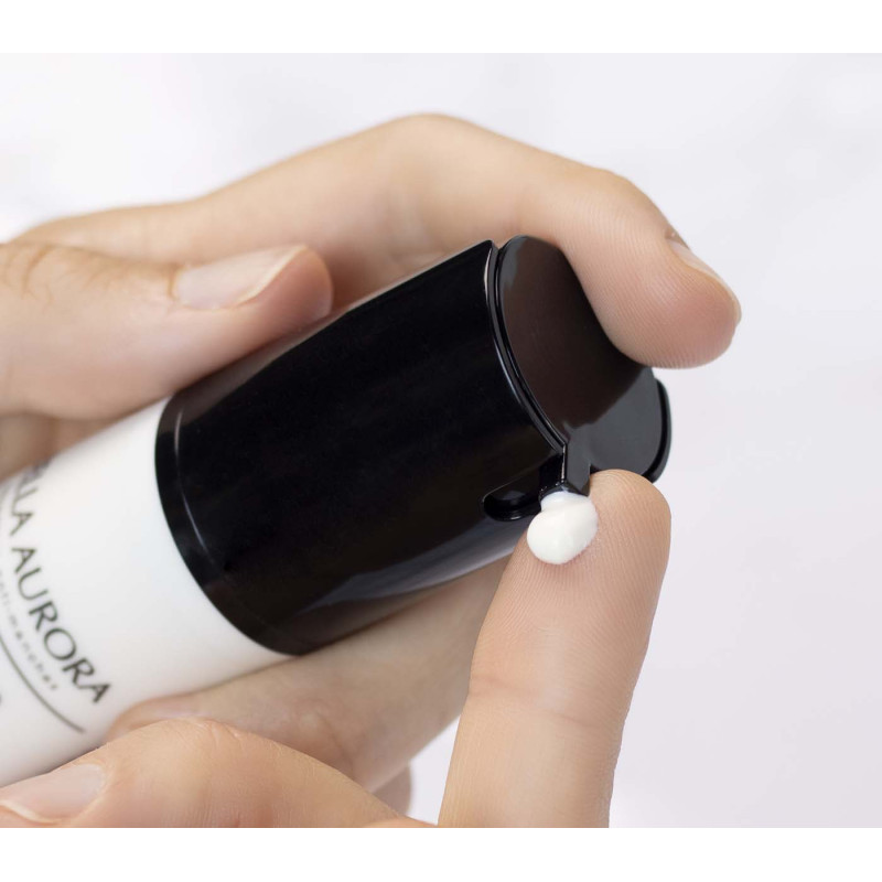 Bella Aurora bio10 forte Tratamiento despigmentante intensivo para piel sensible con SPF Oferta especial de fábrica