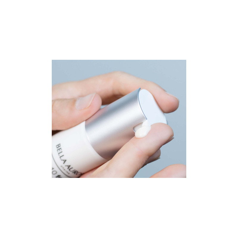 Bella Aurora Tratamiento Intensivo para Manchas Hormonales. bio10 forte M-lasma + Night Pharma Limitado a 3 días