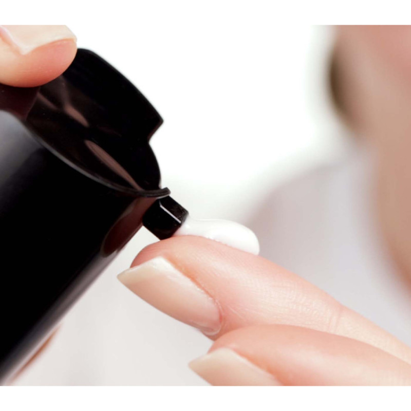 Bella Aurora Tratamiento Intensivo para Piel Mixta-Grasa. bio10 forte + Noche Libre de impuestos