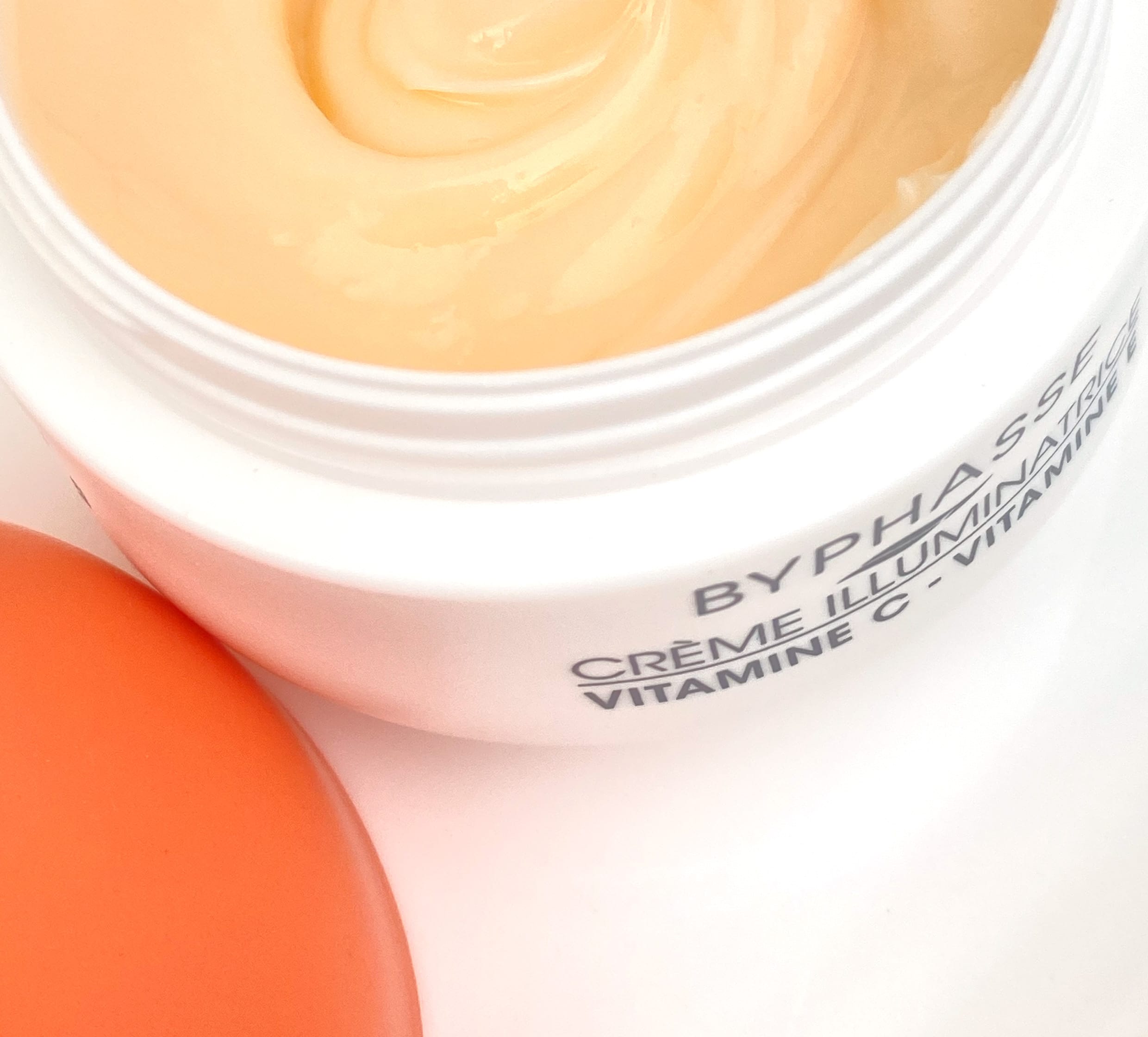 Byphasse SKIN BOOSTERVITAMIN CILLUMINATING CREAM 50ML Último día