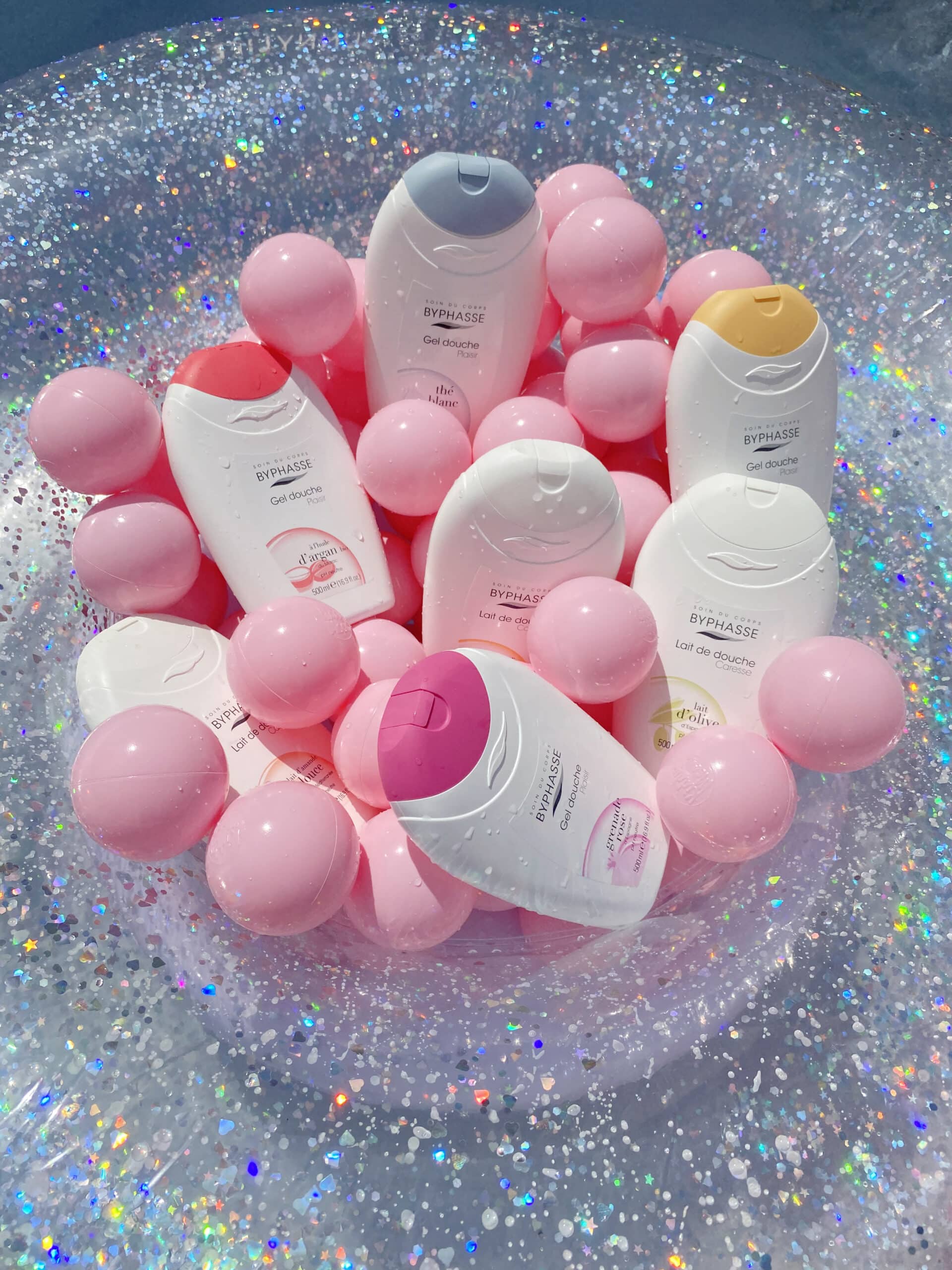 Byphasse CARESSE SHOWER CREAM 600ML Limitado a 3 días