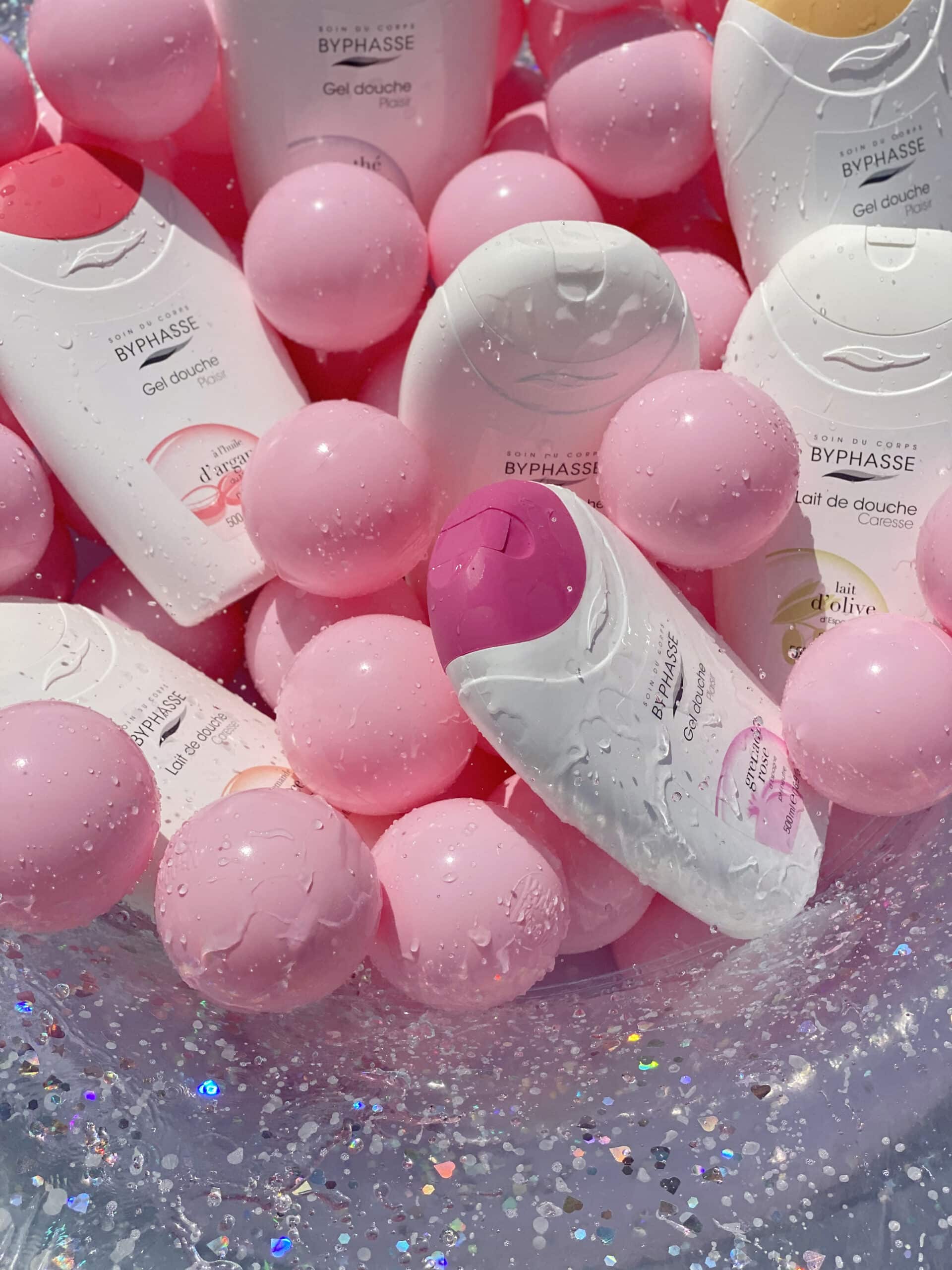 Byphasse CARESSE SHOWER CREAM 600ML Limitado a 3 días