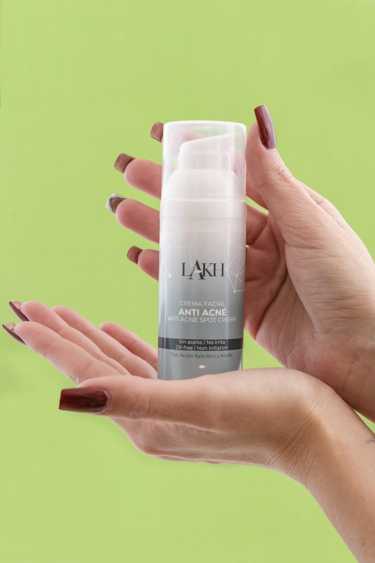 Ejove CREMA FACIAL ANTI ACNÉ 50ml LAKH Últimos 3 días