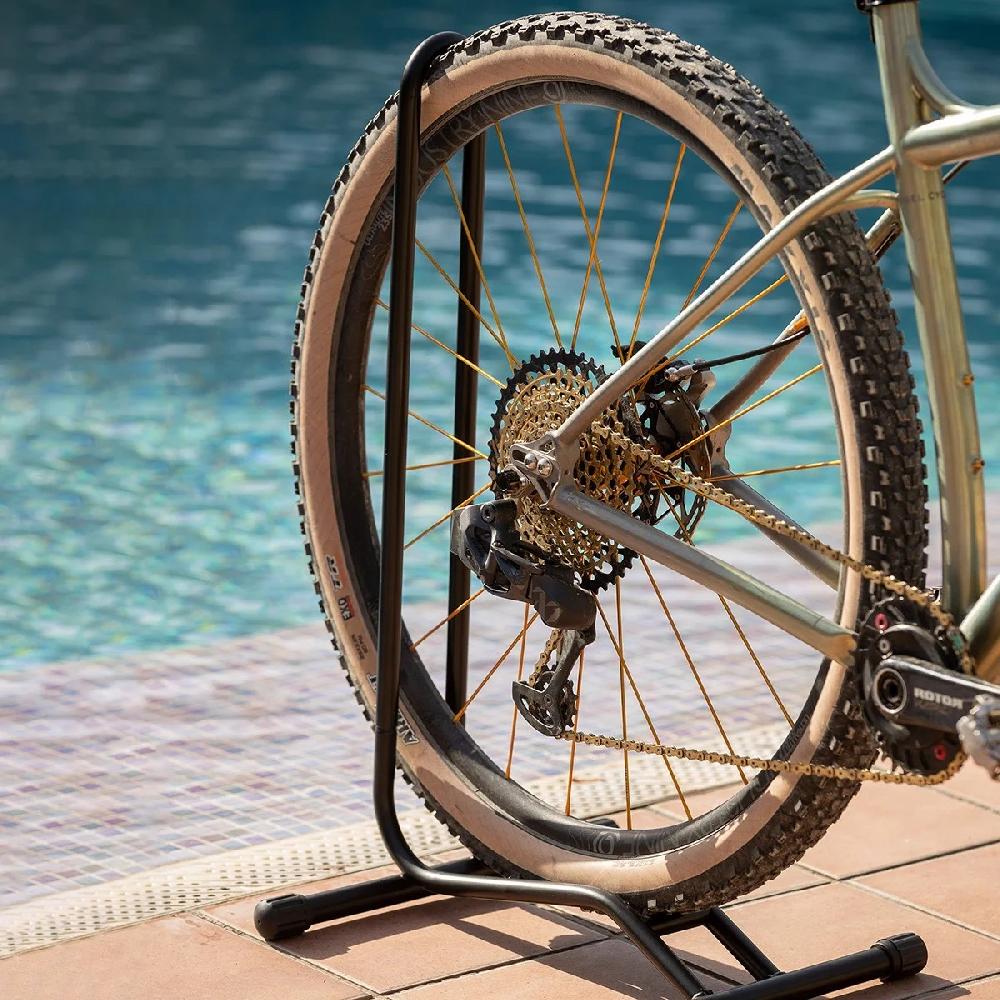 Eltin Soporte bicicleta suelo negro Oferta exclusiva