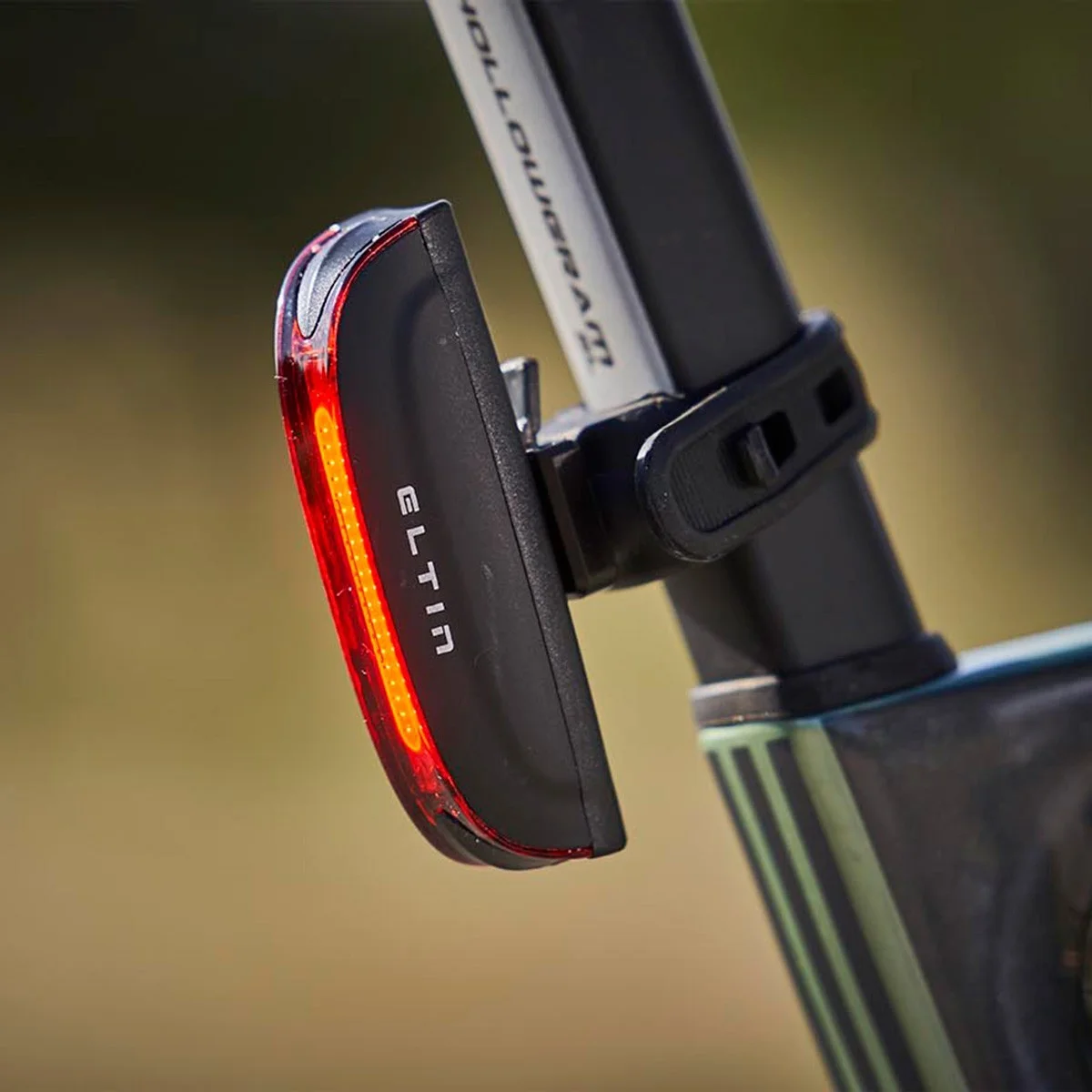 Eltin Led trasero recargable En oferta