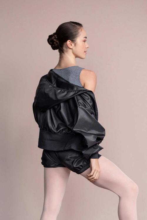 intermezzo Chaqueta Baggy de tejido no transpirable de Intermezzo Ballet y Danza Rebajas de fábrica