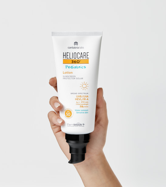 neoretin HELIOCARE 360º Pediatrics Lotion SPF 50 Promoción trimestral