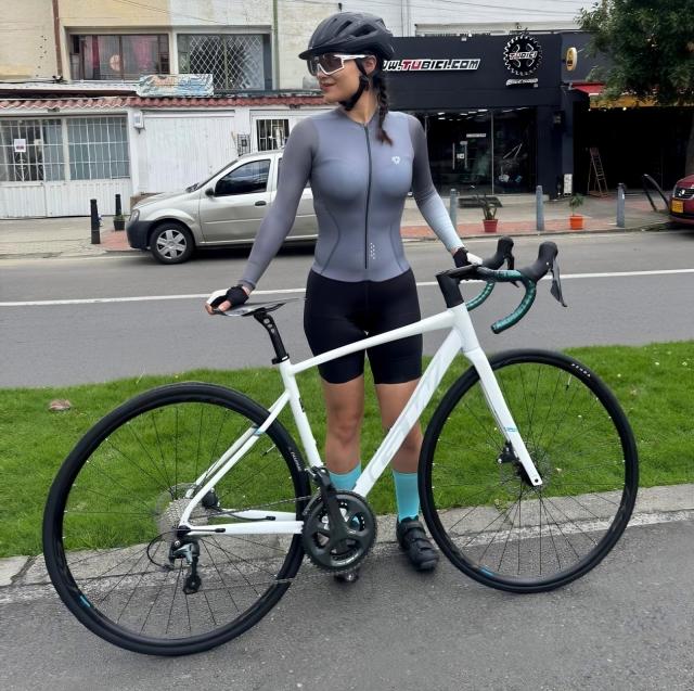tubici BICICLETA RUTA GW MORTIROLO SHIMANO TIAGRA 10 VEL Outlet online