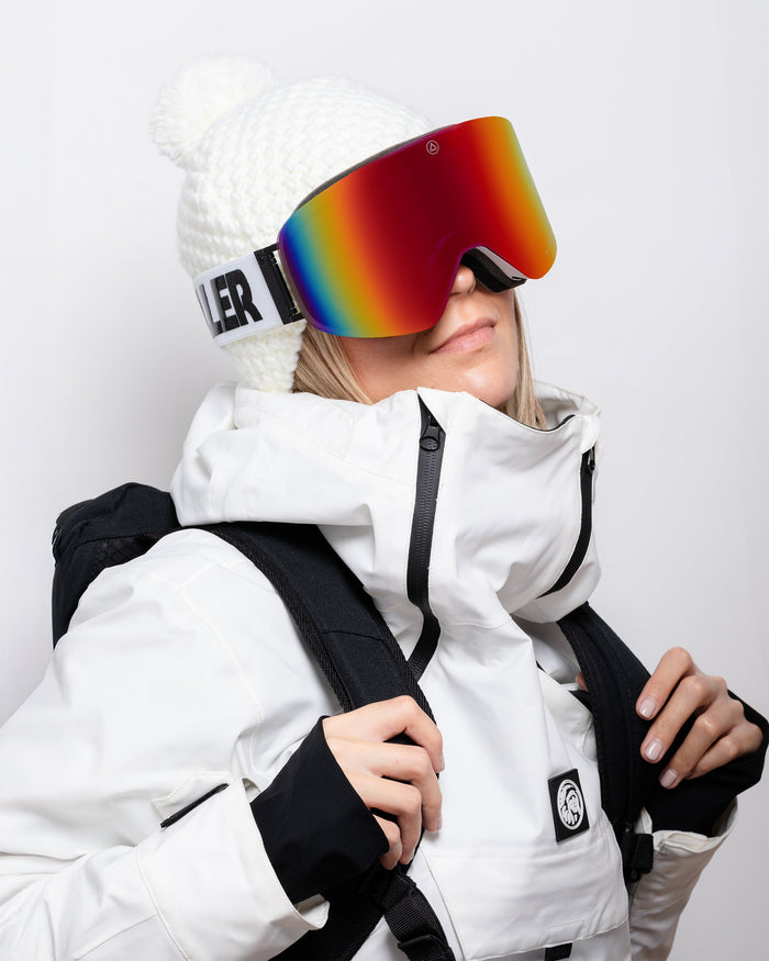 uller Freeride Steel White / Red Promoción trimestral