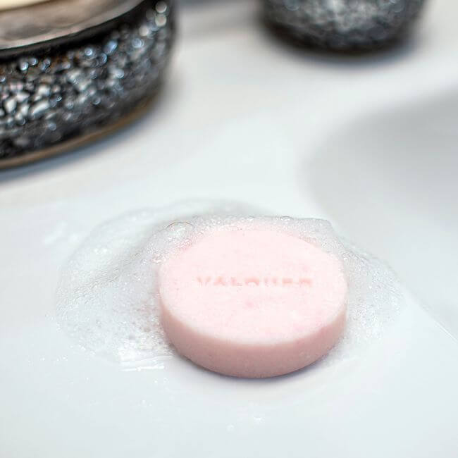 valquer laboratorios Champú sólido sin sulfatos Petal Cabello seco - 50 g Rebajas