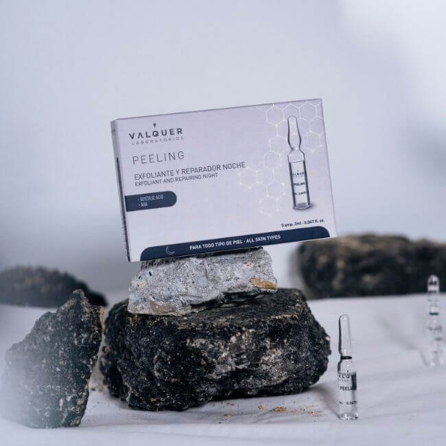 valquer laboratorios Pack ampollas Lifting Flash + Vitamina C + Peeling - 3 x 5 x 2 ml Último día
