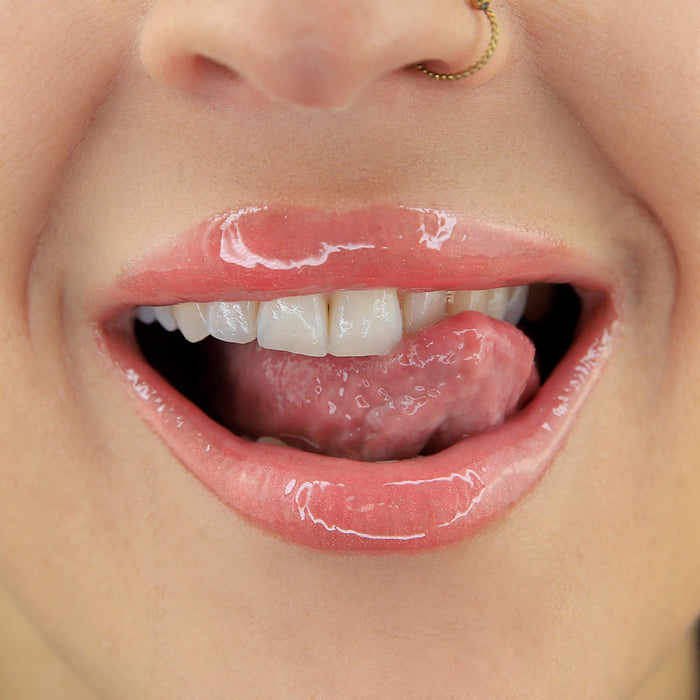 viva la diva Fem-Power Plumping Lip Gloss #3 Determined Gran oferta