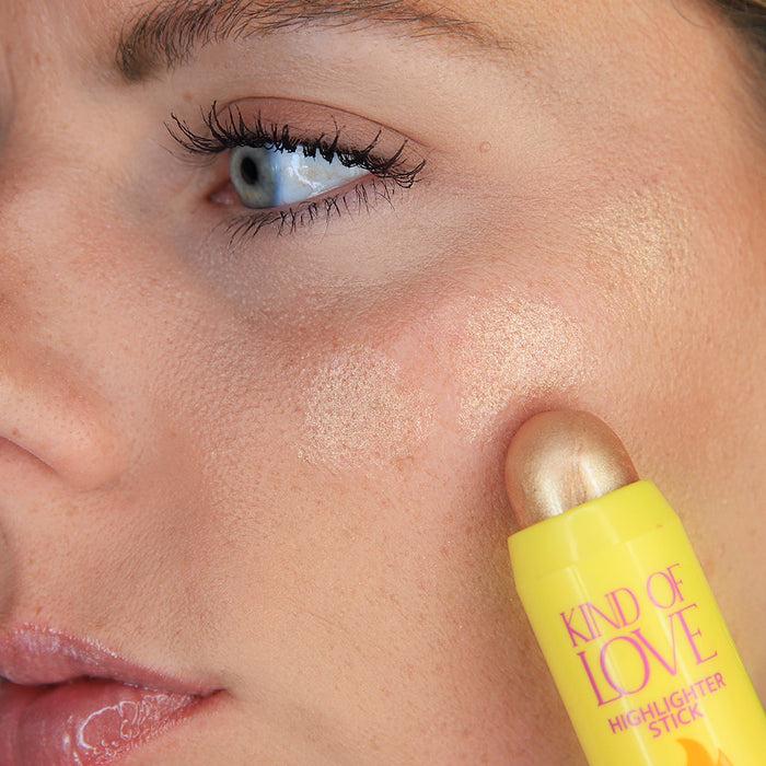 viva la diva Kind of Love Highlighter Stick #2 Erotic Últimos 2 días