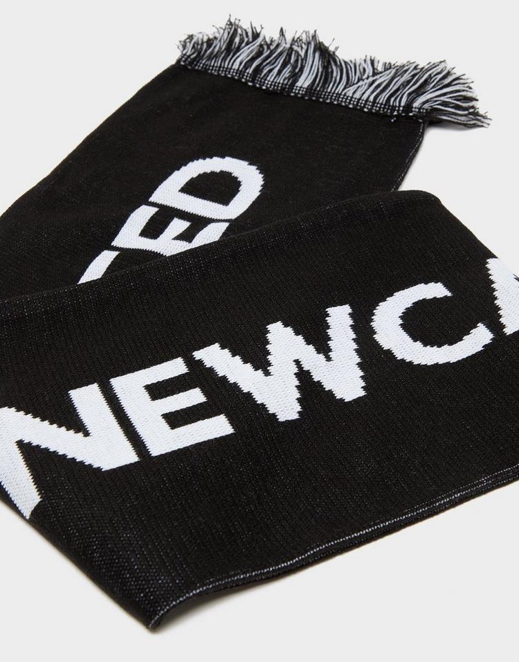 JD Sports Official Team Bufanda Newcastle Diagonal Striped Solo queda un día