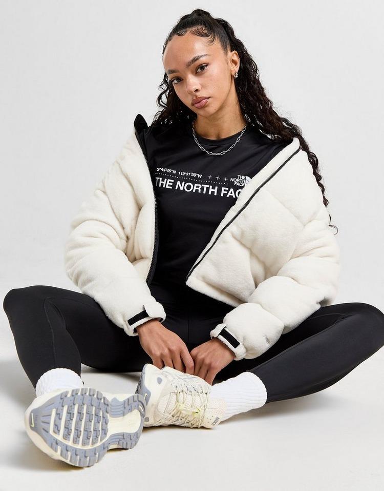 JD Sports The North Face Camiseta Slim Tech Graphic Ofertas de temporada