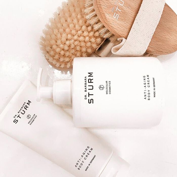 Dr. Barbara Sturm Anti-Aging Body Cream - Crema Corporal Hidratante Ligera y de Absorción rápida Tienda de fábrica