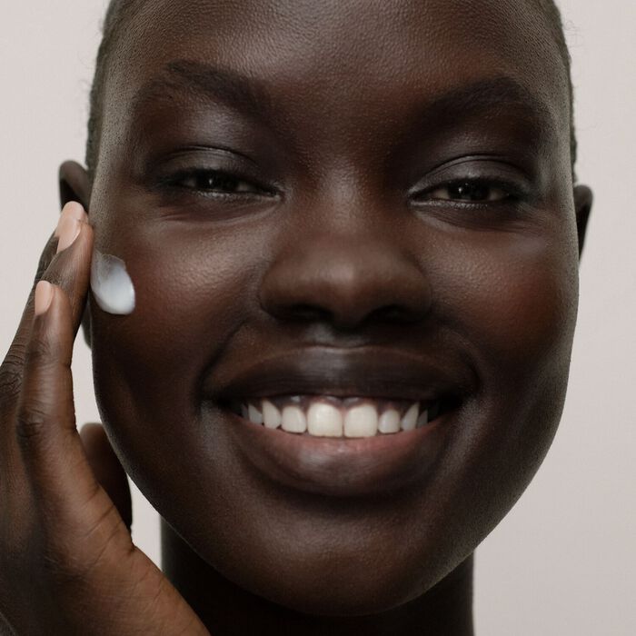Fresh Lotus Moisturizer - Crema de día antiedad con loto y vitamina E COMPRAR AHORA