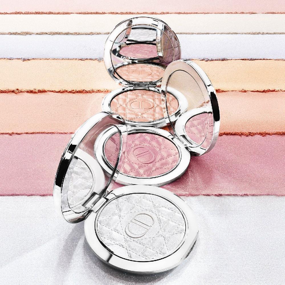 Dior Dior Forever Glow Luminizer - Iluminador infusionado con ácido hialurónico 2025