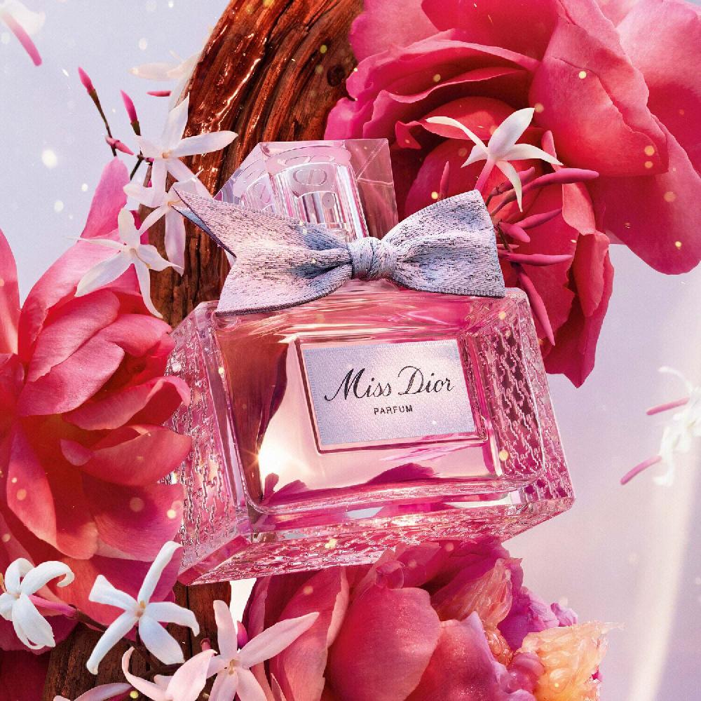 Dior Miss Dior Parfum - Notas florales afrutadas y amaderadas intensas Rebajas de fábrica