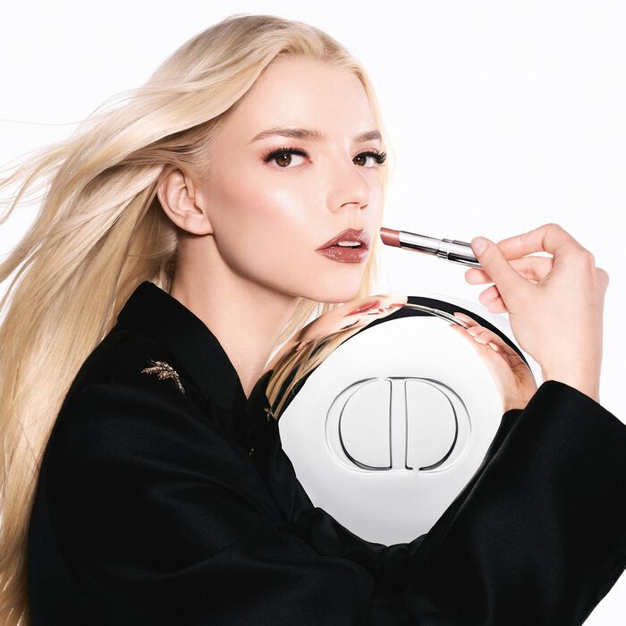 Dior Dior Addict - Barra de labios brillante 90 % de ingredientes de origen natural Outlet
