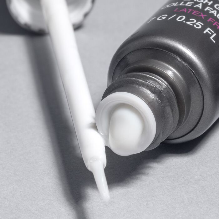 Huda Beauty Sticky Tack - Pegamento para pestañas postizas sin látex Oferta exclusiva
