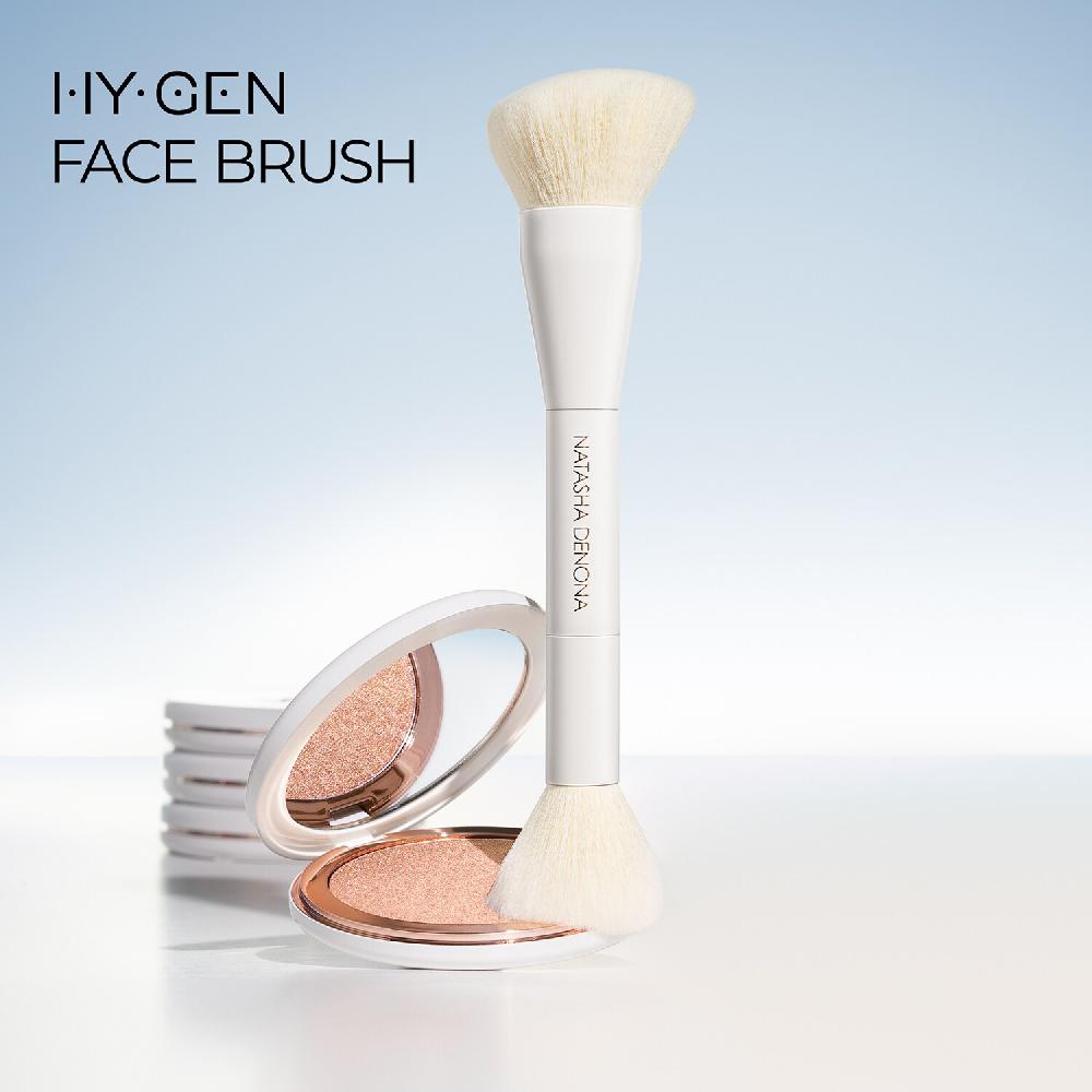 Natasha Denona HY-GEN FACE BRUSH - Brocha facial iluminadora de doble punta 2025