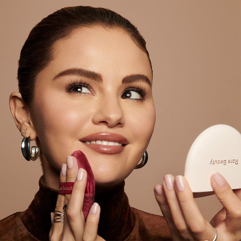 Rare Beauty Soft Touch Powder Puff - Borla para polvo COMPRAR AHORA