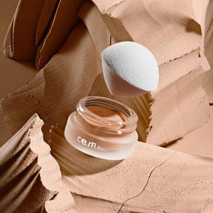 Rem Beauty Dreamcloud - Esponja de maquillaje Solo hoy