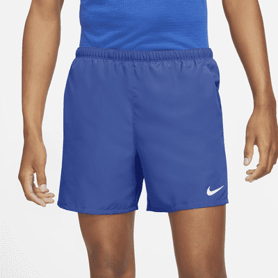 Nike Nike ChallengerPantalón corto de running Dri-FIT de 13 cm con malla interior - Hombre Promoción por tiempo limitado