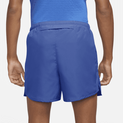 Nike Nike ChallengerPantalón corto de running Dri-FIT de 13 cm con malla interior - Hombre Promoción por tiempo limitado