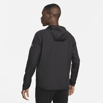 Nike Nike MilerChaqueta de running Repel - Hombre En oferta