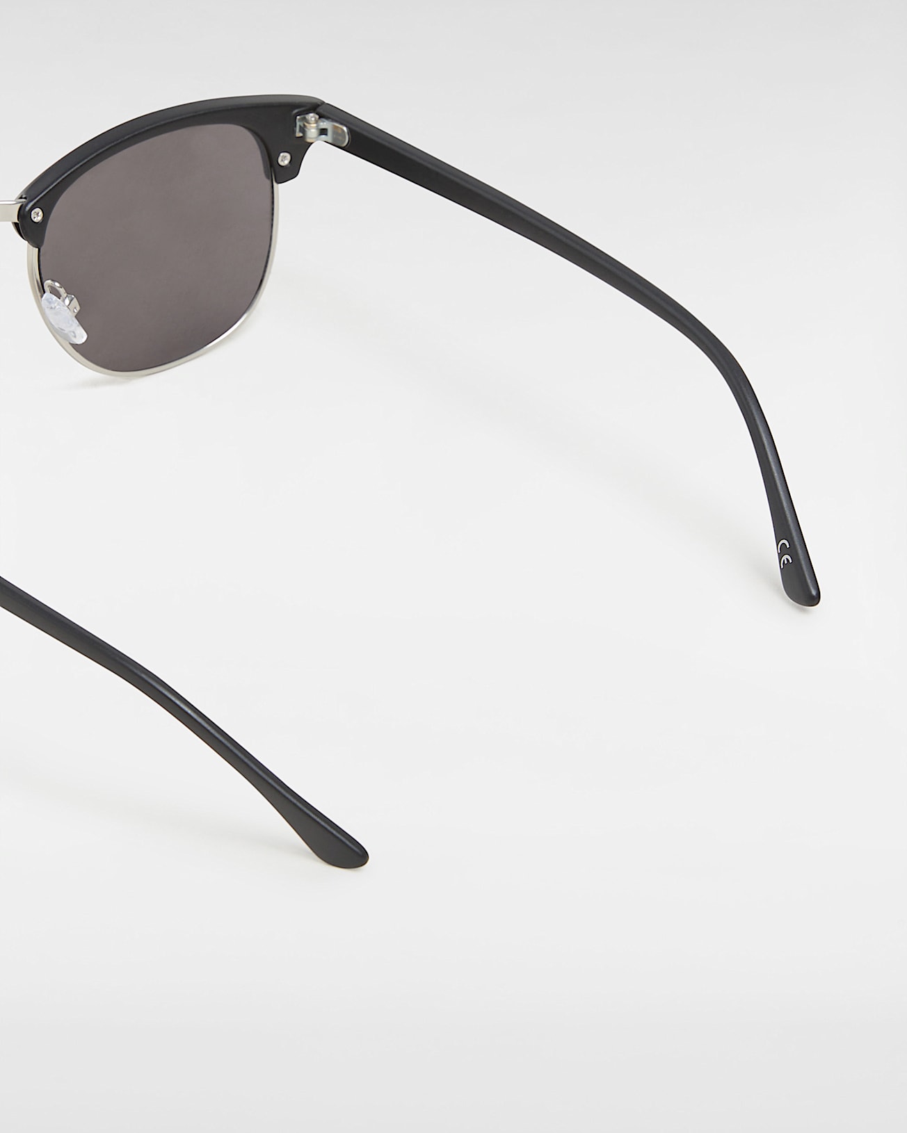 vans Gafas de sol Dunville en Negro$$Gris| Vans ES Últimos 3 días