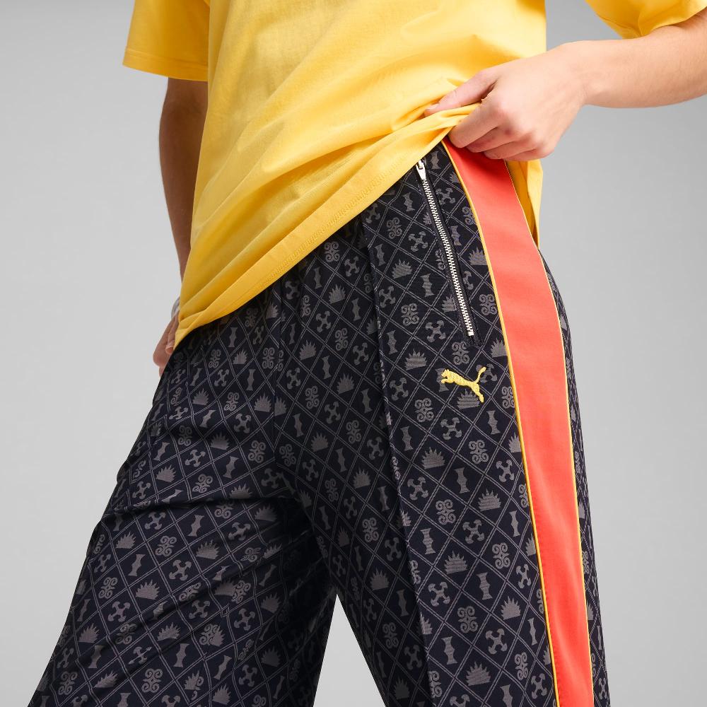 Puma Pantalones rectos estampados Road To Unity T7 para mujer Promoción por tiempo limitado