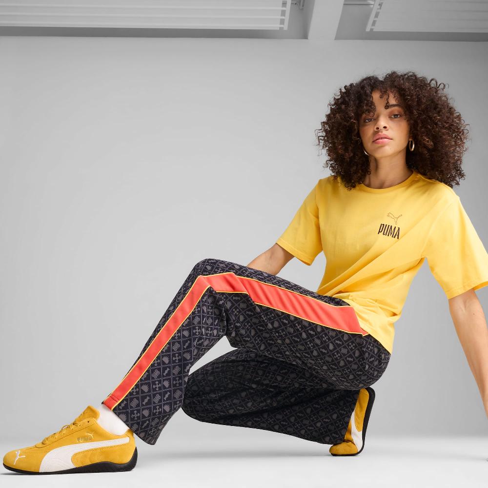 Puma Pantalones rectos estampados Road To Unity T7 para mujer Promoción por tiempo limitado